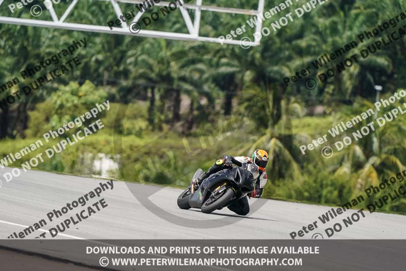 Sepang;event digital images;motorbikes;no limits;peter wileman photography;trackday;trackday digital images
